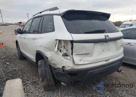 2019 Honda Passport Touring from USA, damaged, VIN 5FNYF7H9XKB001304